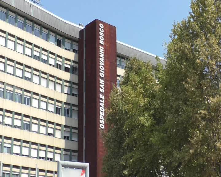 GRP TV News | Operaio precipita e muore: i colleghi ai medici, "era a casa"