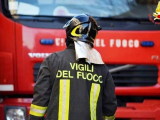 Tir va a fuoco in galleria sulla A32 Torino-Bardonecchia