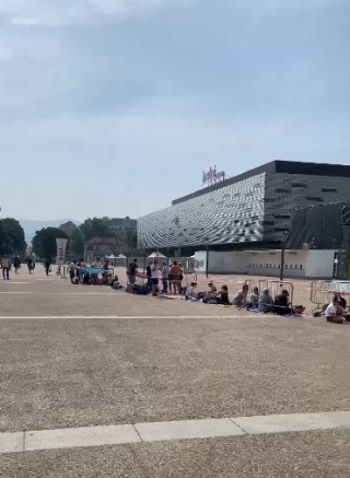 Vasco Rossi manda in delirio i fan, due concerti a Torino