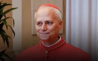 Fumata bianca, il nuovo Papa è Robert Prevost